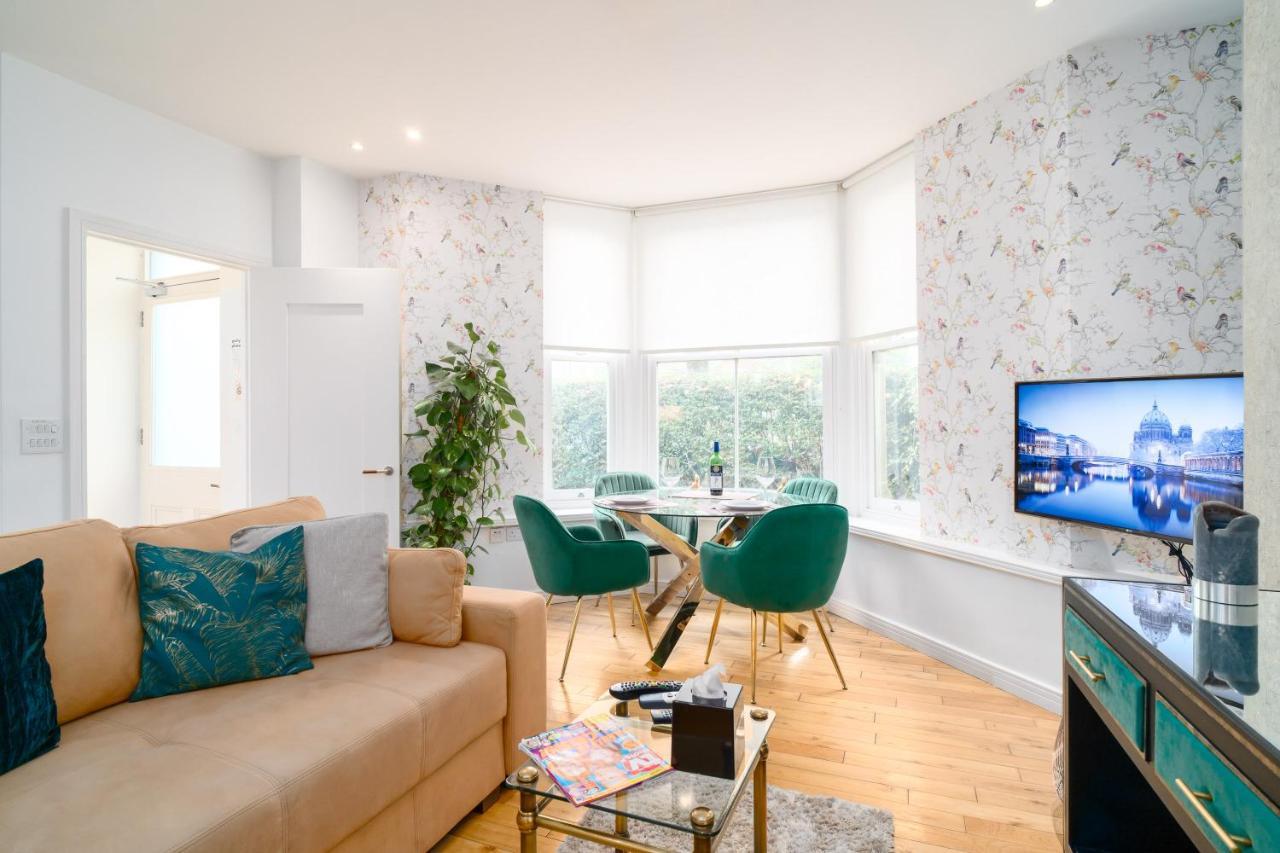 Oakfield Premier Apartments - Fast Wifi - 5 Mins City Centre Кардиф Екстериор снимка