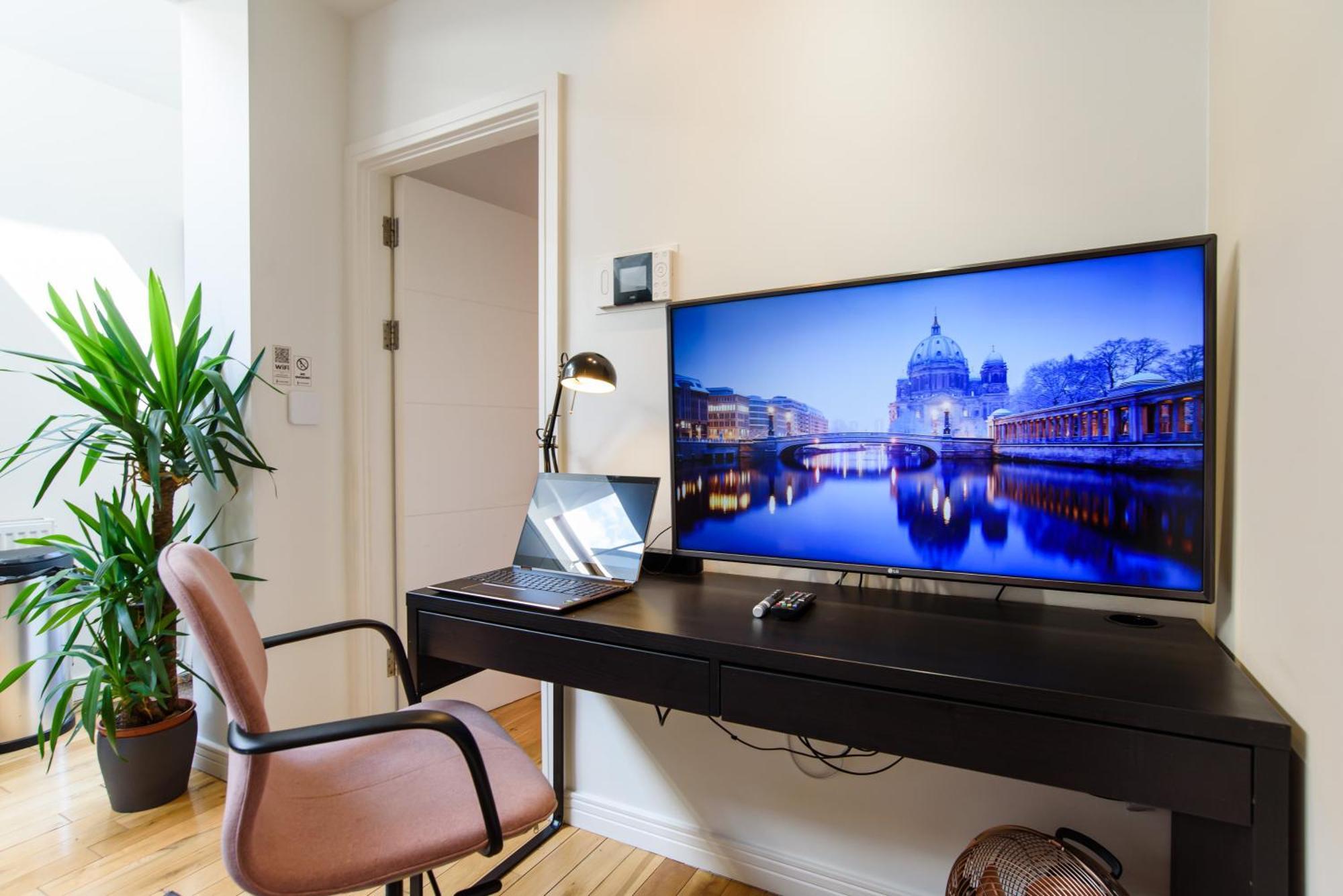 Oakfield Premier Apartments - Fast Wifi - 5 Mins City Centre Кардиф Стая снимка