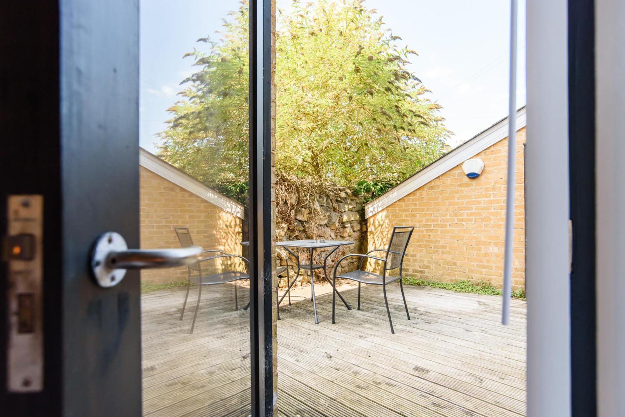 Oakfield Premier Apartments - Fast Wifi - 5 Mins City Centre Кардиф Стая снимка